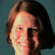Ann Kathrin Horstmann (Diplom-Sozialpädagogin, Christliche Lebensberaterin (BI), Coach und Supervisorin) berät Menschen und Gemeinden. Darüber hinaus ist sie als Referentin und Autorin tätig. Sie ist begeistert, wenn Menschen und Gemeinden sich zu dem Entwickeln und Entfalten, wie Gott sie sich gedacht hat.